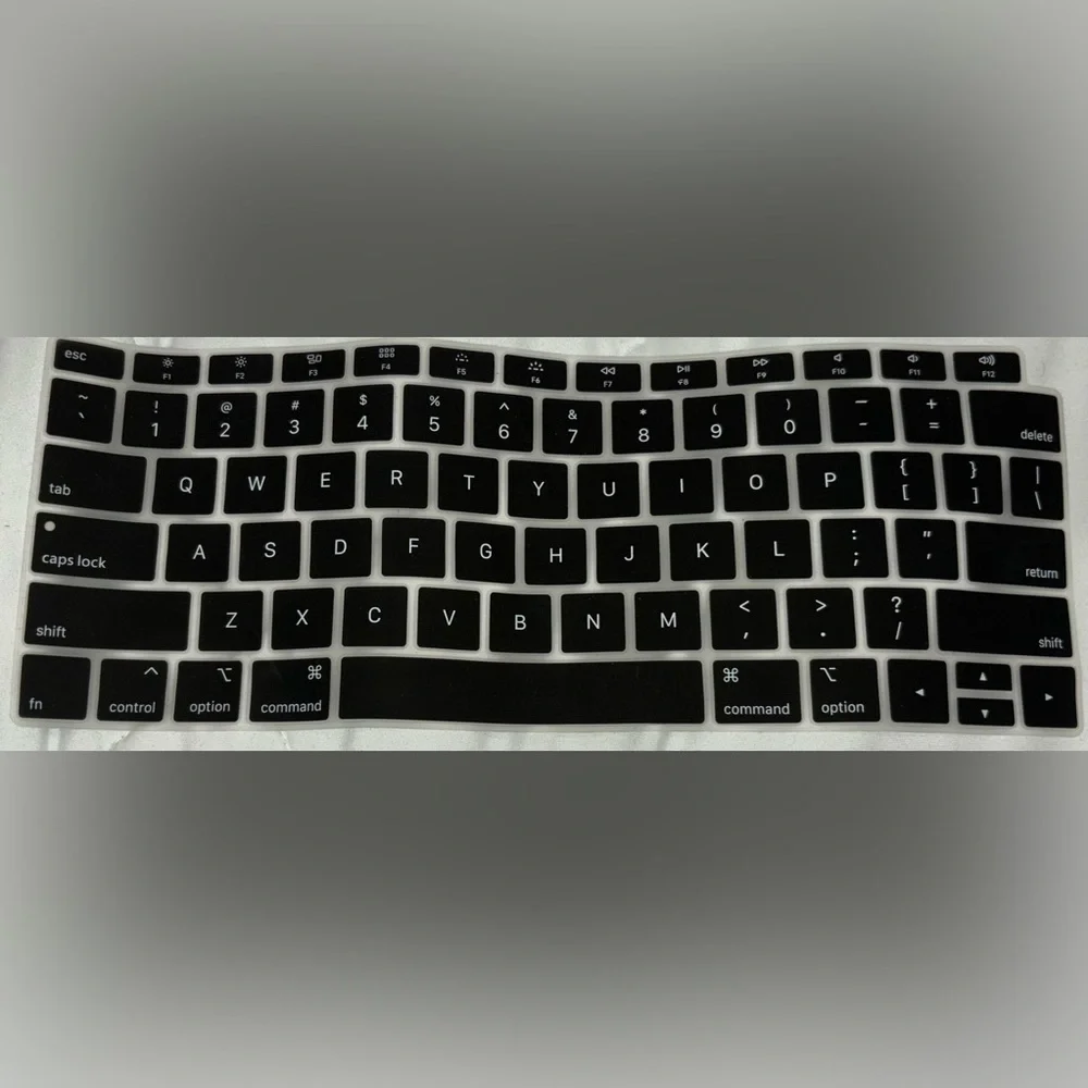 MacBook Computer Case - Picture 4 of 4